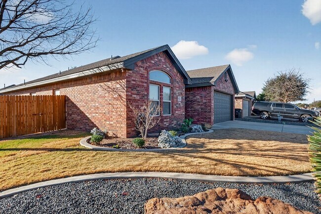 Foto del edificio - 1122 Porterfield Rd