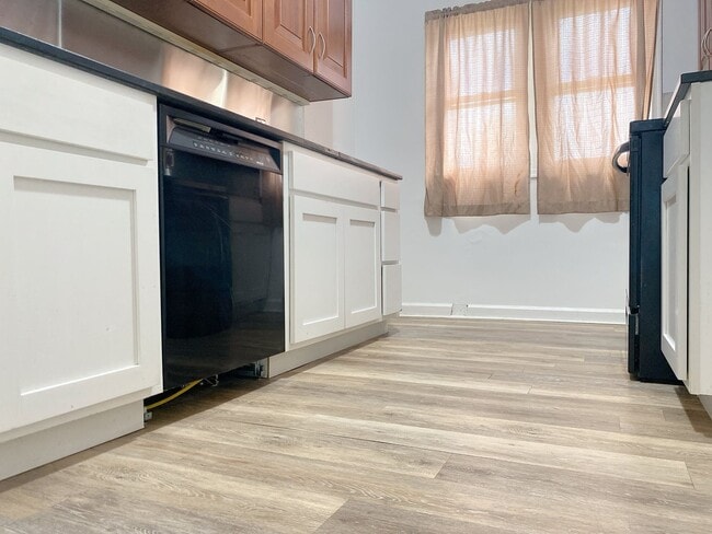 Building Photo - 1 bed 1 bath $795 Section 8 OK