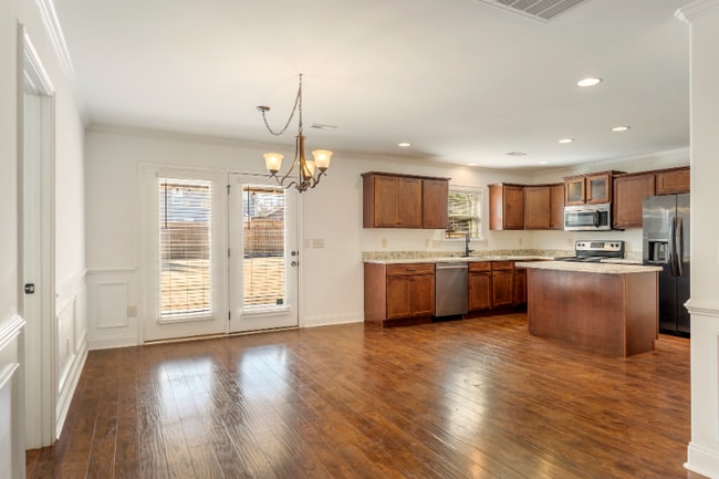 Building Photo - 1 Sago Ct