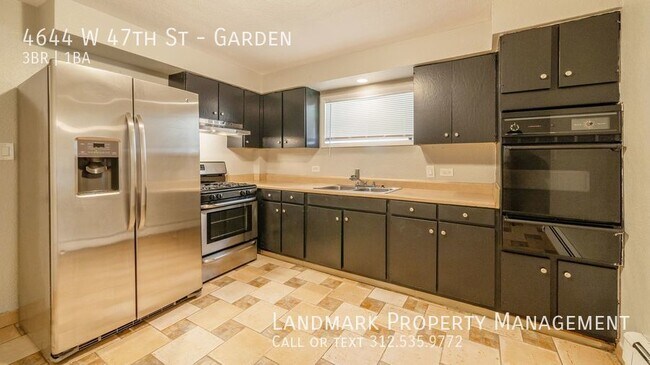 Building Photo - 4644 W 47th St