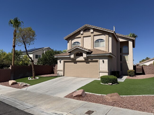 Foto del edificio - 2456 Sheltered Meadows Ln