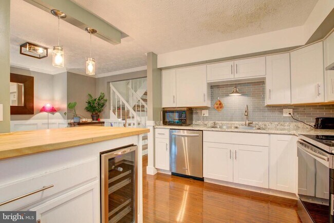 Building Photo - 11564 Ivy Bush Ct