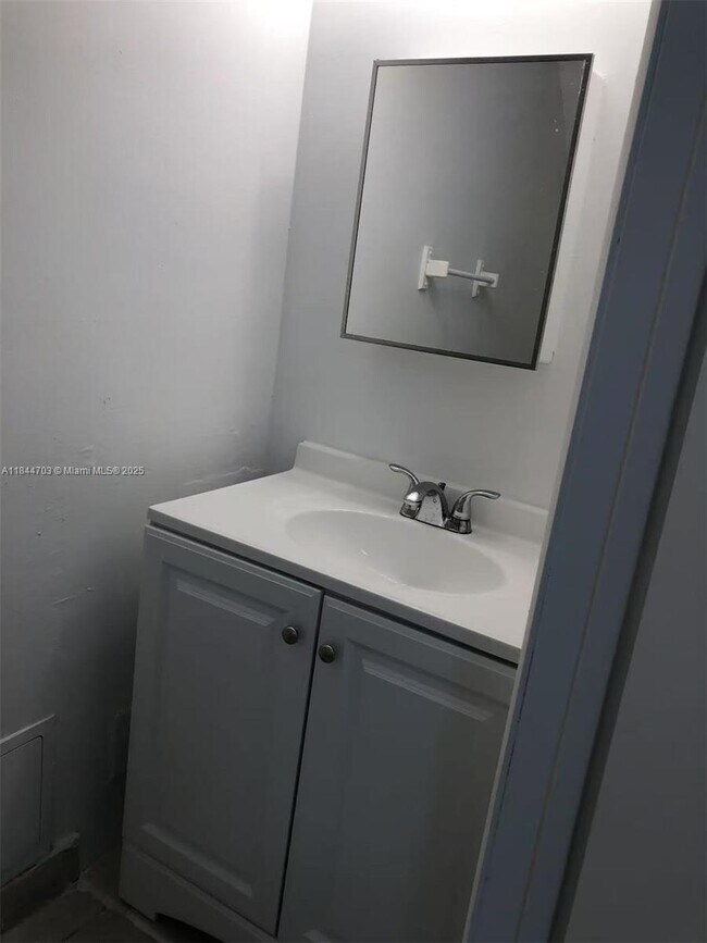 Foto del edificio - 14931 SW 82nd Terrace