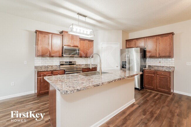 Foto del edificio - 3526 Summit Oaks Dr