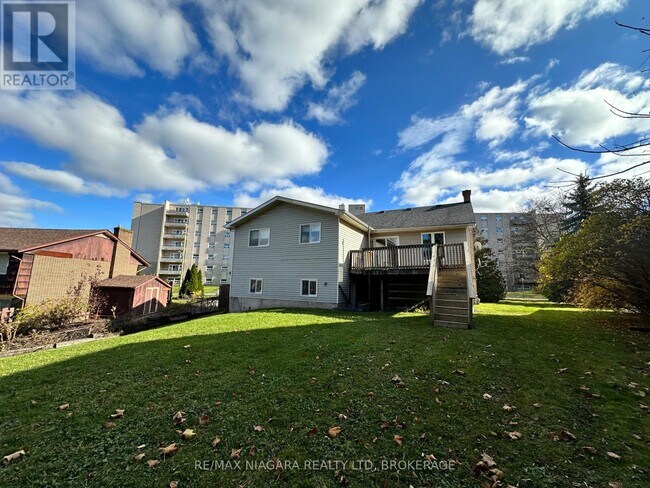 Building Photo - 25 Tremont Dr