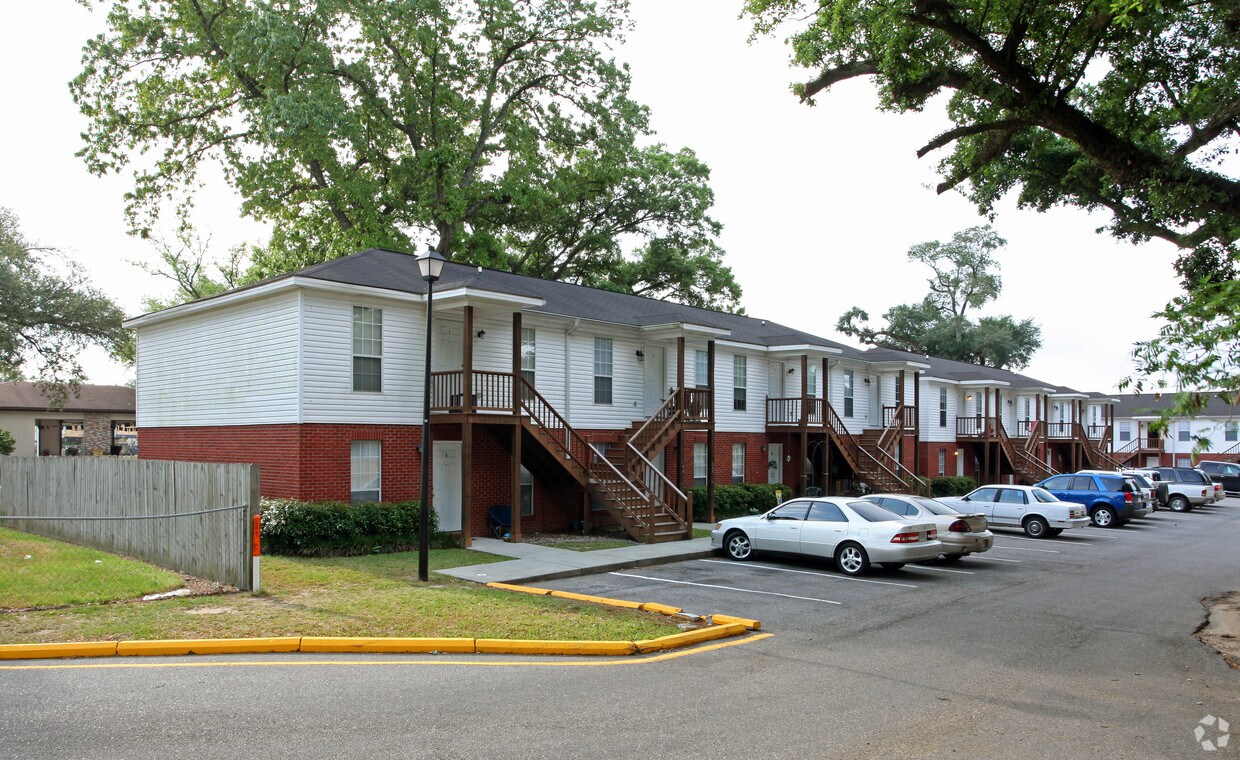 Oaktree Apartments Saraland Al Apartments Com