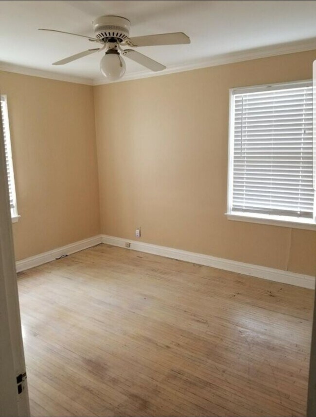 3834 Massie Ave, Louisville, KY 40207 House Rental in Louisville, KY