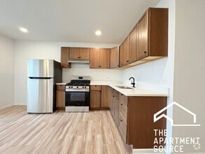 Building Photo - 3140 N Kimball Ave