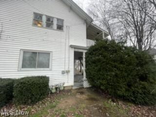 Primary Photo - 52 Eagle St
