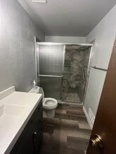 Building Photo - 129 S 70th St