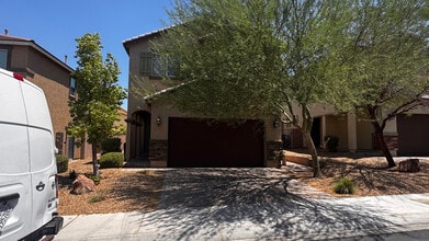 Building Photo - 2296 Sky Island Dr