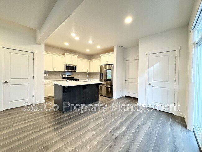 Building Photo - 1248 S 28th Terrace