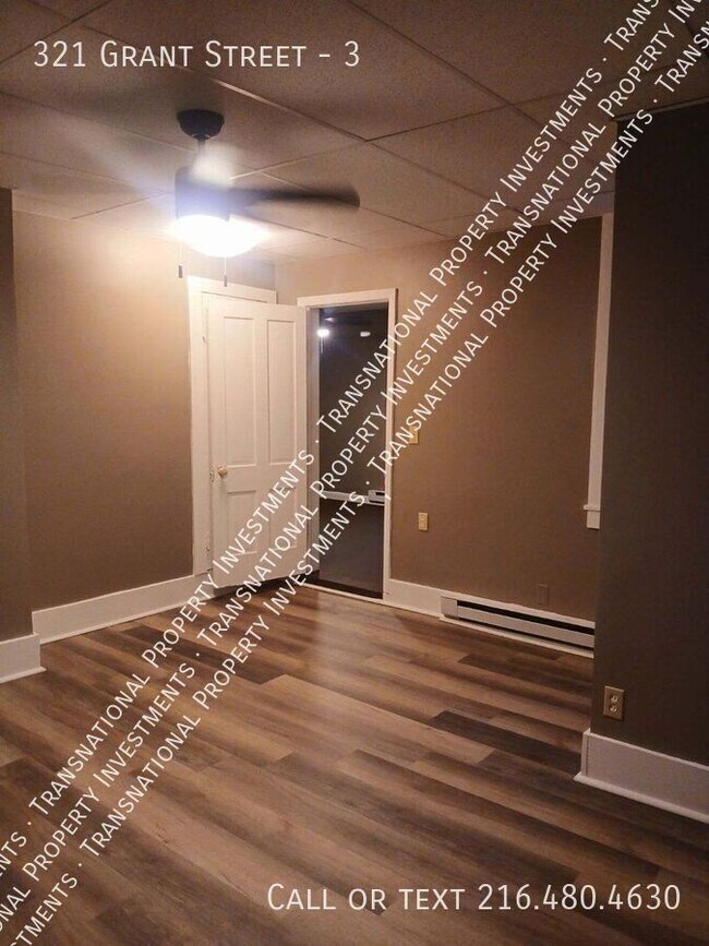 Building Photo - Charming 2 Bedroom in Geneva