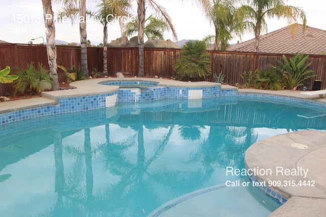 Building Photo - 15013 Pine Valley Cir