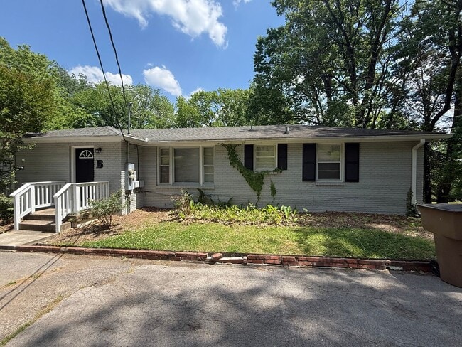 Photo - 928 Rodney Dr House