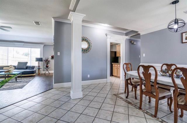 Building Photo - 7717 Coral Way