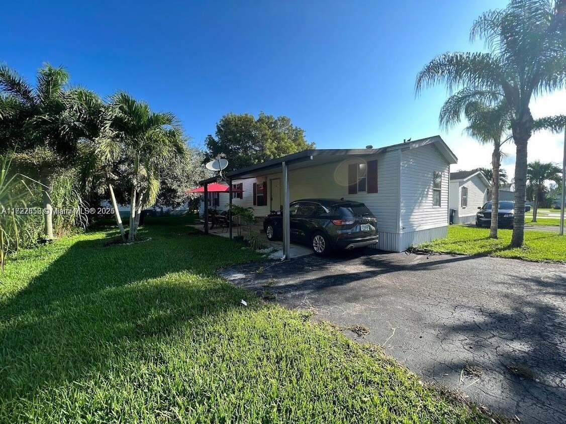 Foto principal - 35250 SW 177th Ct