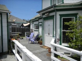 Building Photo - 138 10th St