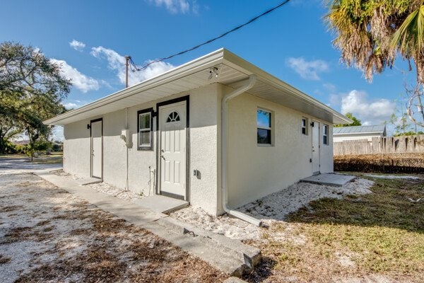 Foto del edificio - 22196 Lockport Ave