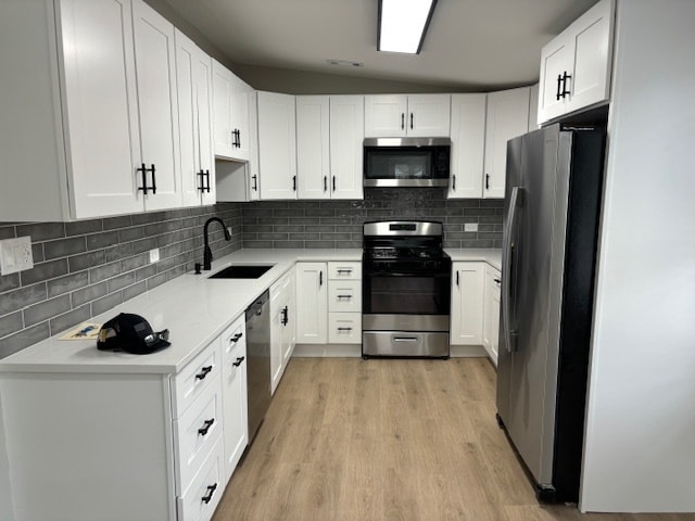 Building Photo - 318 Shabbona Dr