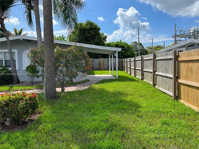 Building Photo - 306 Glen Arbor Terrace