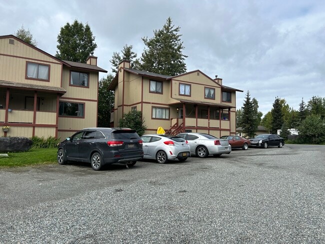 Building Photo - Denali St