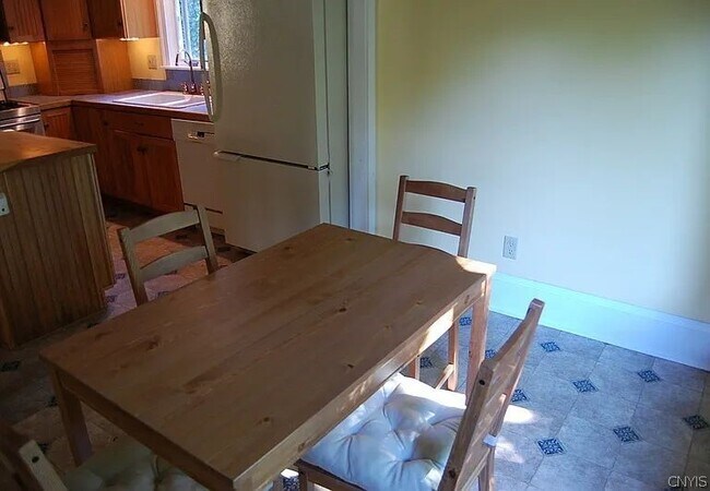 Foto del edificio - 312 Allen St