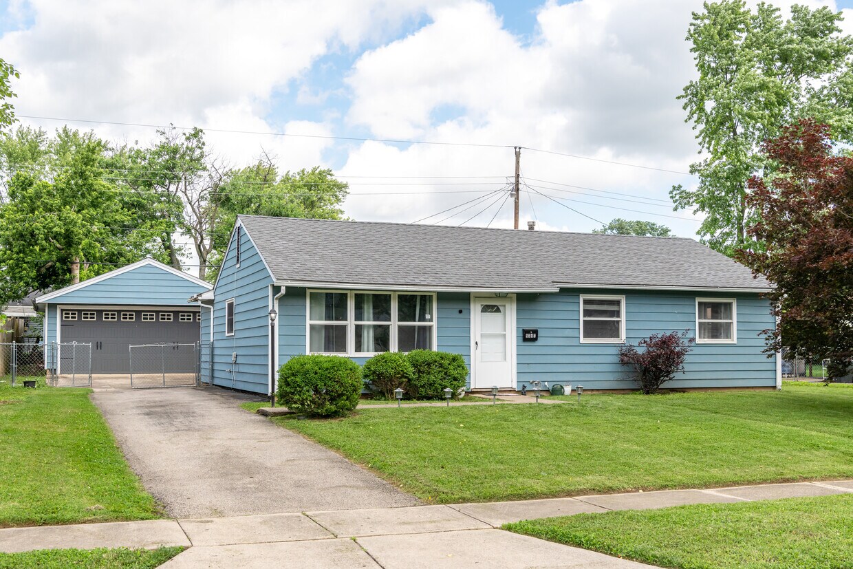 Primary Photo - 5347 Haverfield Rd