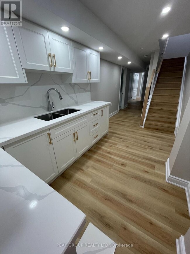 Building Photo - 21 Keelson St.
