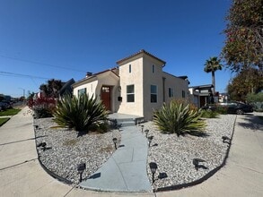 Building Photo - 6603 S St Andrews Pl
