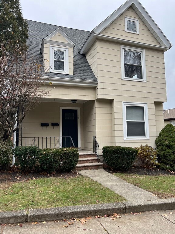 29 Thurston Rd Unit 2, Newton, MA 02464 Apartments in Newton, MA