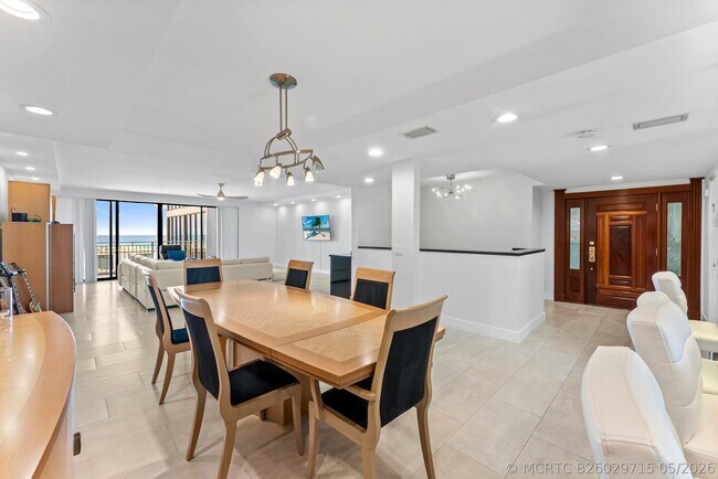 Foto del edificio - 2155 S Ocean Blvd