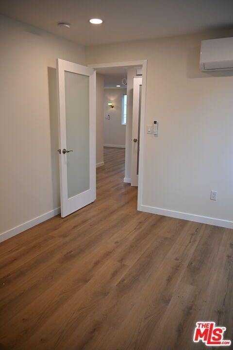 Building Photo - 1000 S Sherbourne Dr