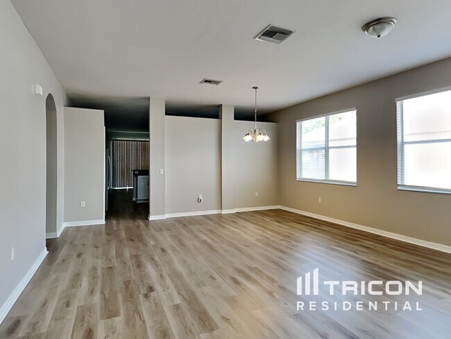 Building Photo - 8543 Pinetop Ridge Lane Brooksville FL