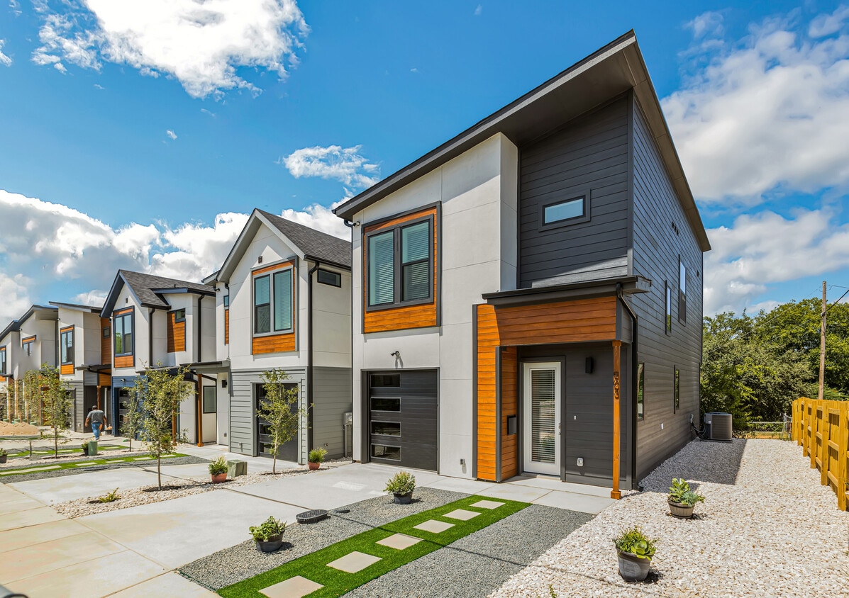Foto principal - 907 Piedmont Ave