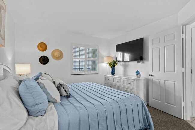 Foto del edificio - 5523 N Ocean Blvd