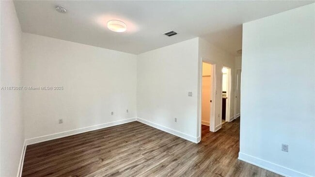 Foto del edificio - 2 bedroom in North Miami FL 33161