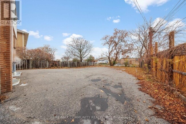Building Photo - 383 Buena Vista Ave