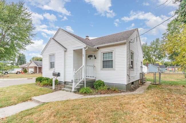 Building Photo - 2 Bed / 1 Bath House - Downtown Historic S...