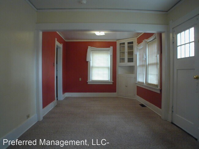 Building Photo - 3 br, 1 bath House - 3306 McComb Ave.