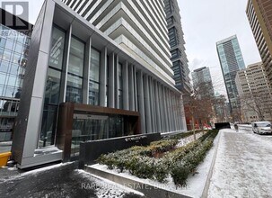 Building Photo - 50 Charles St E