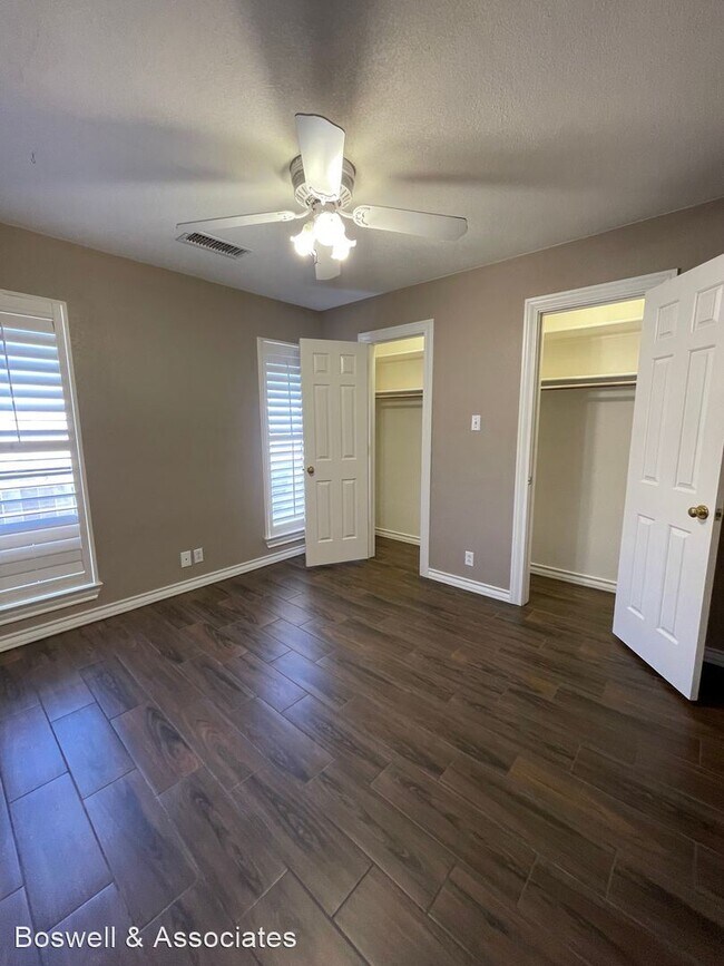 Building Photo - 3 br, 2.5 bath House - Parkhurst 4408 Dr.