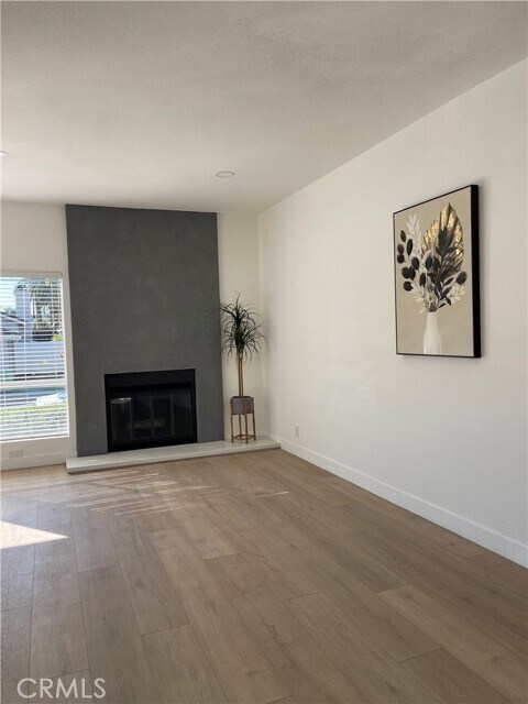 Foto del edificio - 330 Fallingstar