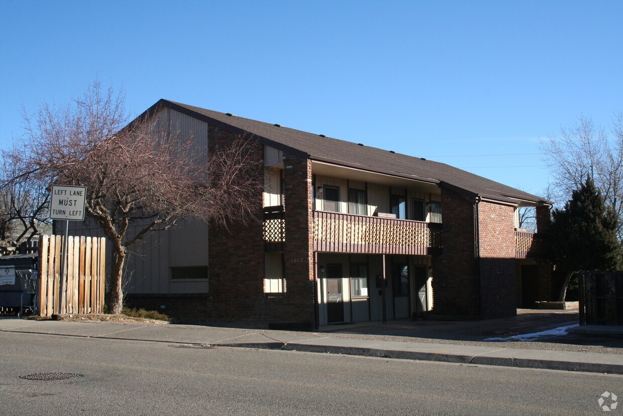 Primary Photo - Louisville Apartment
