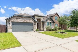 Building Photo - 5186 Dry Hollow Dr