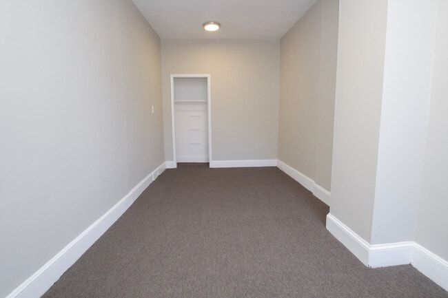 Building Photo - 4125 Woodland Ave