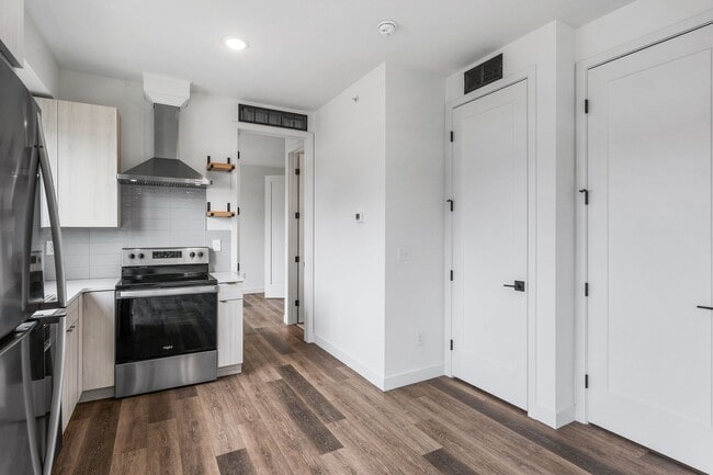 Interior Photo - Olive Apartments