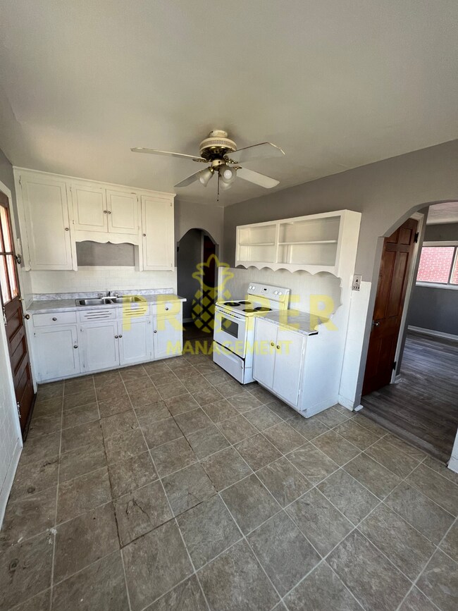 Foto del edificio - Nice 3 bedroom 1 bath house !