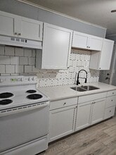 Building Photo - 1954 N 45 St