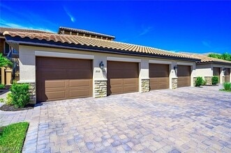 Building Photo - 9365 Pocida Ct